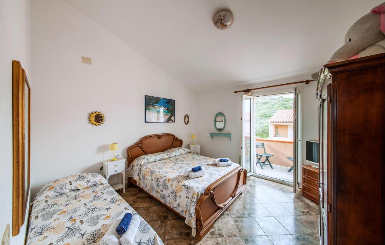 Pet Friendly Apartment In La Maddalena With Wifi Exterior photo