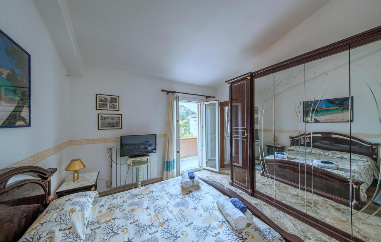 Pet Friendly Apartment In La Maddalena With Wifi Exterior photo